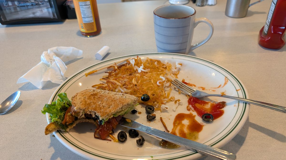 Vegan American food at Eel River Cafe in Garberville, San Francisco Bay Area